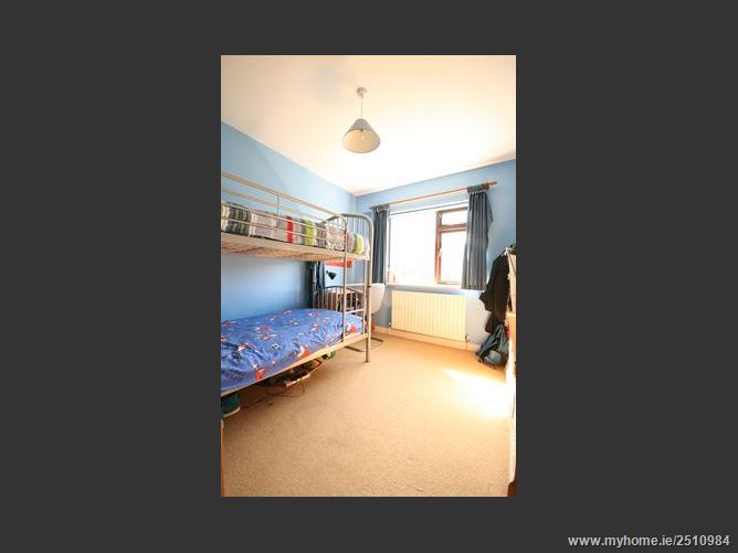 17 Glenbourne Road, Leopardstown Valley, Leopardstown,   Dublin 18